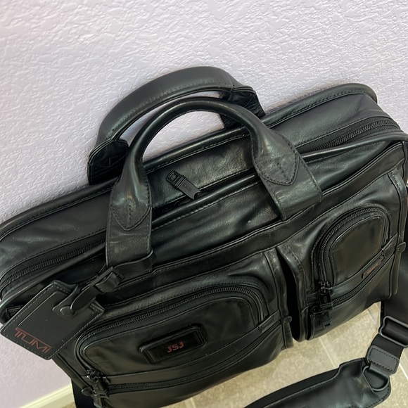 TUMI Alpha Leather Compact Laptop Briefcase Style 96114DH - Picture 5 of 15